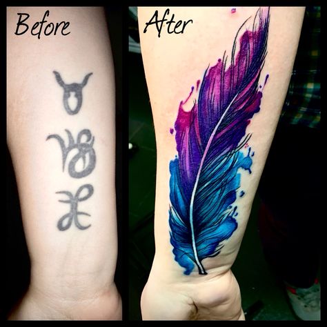 Feather Cover-up Tattoo, Peacock Tattoos, Watercolor Tattoo Ideas, Bicep Tattoo Men, Tan Tattoo, Peacock Tattoo, Flower Wrist Tattoos, Tattoo Leg, Feather Tattoo Design