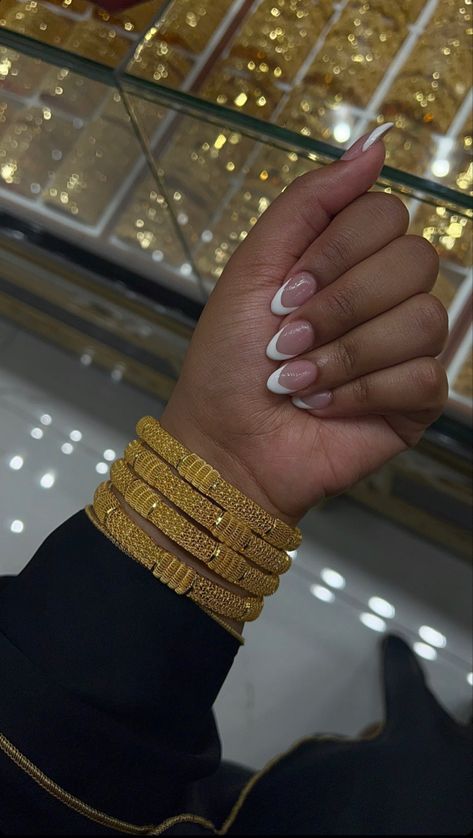 Thick Gold Bangles, Frenchie Nails, Almond French Tips, Dubai Gold Bangles, Gold Inspo, Dubai Gold Jewelry, Unique Gold Jewelry Designs, Arabic Jewelry, Gold Jewellry