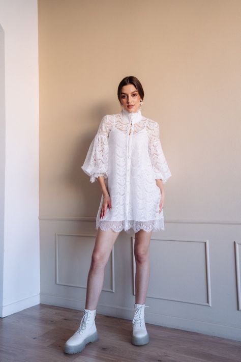 Mini Vintage Long Sleeve White Lace Dress Vintage Reception Dress, White Dress Elegant, Small White Dress, White Lace Long Sleeve Dress, White Bridal Shower Dress, Wedding Dresses 60s, Guest Dress Wedding, Casual Bride, Holiday Party Fashion