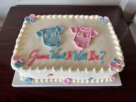 Gender Reveal Sheet Cake, Pink And Blue Gender Reveal, Baby Shower Sheet Cakes, Bear Gender Reveal, Gender Reveal Party Food, Blue Gender Reveal, Bee Gender Reveal, Green Baby Shower, Gender Reveal Cake