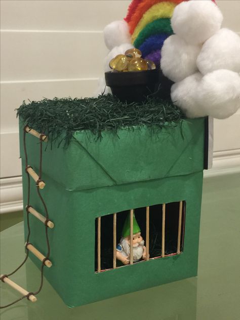 Leprechaun trap Leprechaun House For Kids, School Leprechaun Trap, How To Make A Leprechaun Trap For Kids, Leprocon Trap, Leprechaun Traps Ideas For Kids Easy, Green Day Celebration In School, Lephercan Trap, Leprechaun Traps Ideas For Kids School, Lepercon Trap Ideas