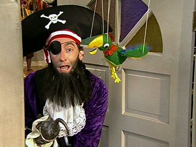 Patchy the Pirate was AWESOME!!! Spongebob Run, Patchy The Pirate, Spongebob Pictures, Spongebob Costume, Spongebob House, Spongebob Episodes, Pirate Pictures, Party Pooper, Tom Kenny