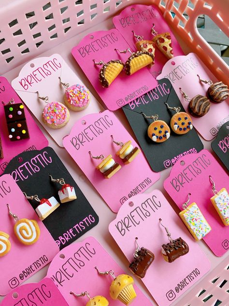 Candy Clay Earrings, Polymer Clay Ideas Earrings, Diy Cute Earrings, Polymer Food Earrings, Craft Earrings Ideas, Earring Ideas Clay, Clay Earing Idea, Cute Earrings Clay, Cute Diy Earrings Ideas