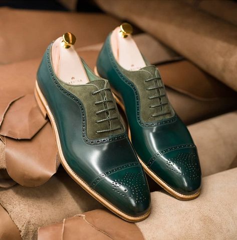 Business Trendy, Oxford Brogues, Custom Design Shoes, Suede Leather Shoes, Leather Brogues, Oxford Shoes Men, Leather Boot Shoes, Brogue Shoes, Green Shoes