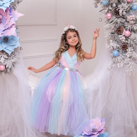 Tulle Birthday Dress, Unicorn Dress Girls, Unicorn Dresses, Flower Girl Dress Tulle, Unicorn Birthday Outfit, Pink Tulle Dress, Girls Tulle Dress, First Birthday Dresses, Unicorn Dress