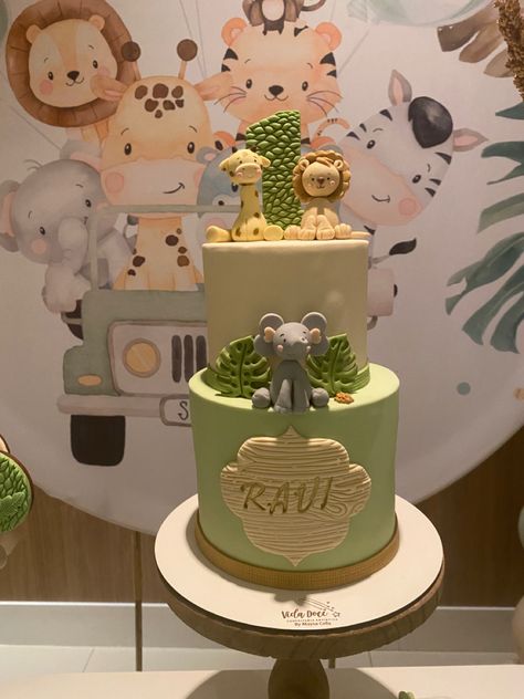 Safari Theme Cake, Girl Birthday Themes, Theme Cake, Safari Theme, Birthday Theme, Girl Birthday, Cake