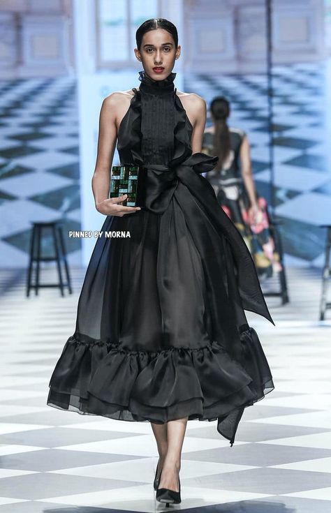 Gauri and Nainika - Lakme FW 2023 Gauri And Nainika, Flare Dresses, Fashion Weeks, Black Dresses, Flare Dress, Fashion Looks, Fashion Week, Black Dress, Couture