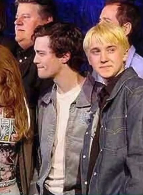 Tom riddle and draco malfoy Young Tom Riddle, Draco Malfoy Hot, Draco Malfoy Aesthetic, Draco And Hermione, Tom Felton Draco Malfoy, Slytherin Harry Potter, Harry Potter Images, Draco Harry Potter, Harry Potter Draco Malfoy