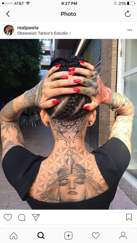 Neck Hairline, Undercut Tattoos, Hairline Tattoos, Tattoo Font Styles, Scalp Tattoo, Tattoo Neck, Upper Back Tattoos, Girl Back Tattoos, Shaved Hair Designs