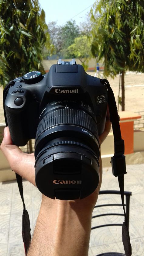 Canon Eos 1300d, Cannon Camera, Canon 1300d, Best Camera For Photography, Camera Wallpaper, Best Dslr, Digital Camera Photography, Cute Camera, Vlogging Camera