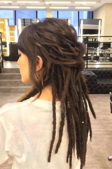 Long Dreadlocks, Partial Dreads, Rasta Hair, Girls Hairdos, Dread Head, Dreads Girl, Beautiful Dreadlocks, Hippie Hair, Dreadlock Styles