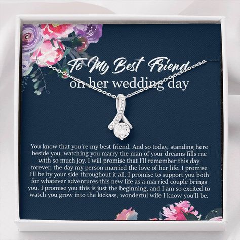 Best Friend Wedding Gifts, Wedding Gifts For Friends, Bride Necklace, Purple Wedding Invitations, Wedding Crafts Diy, Best Friend Wedding, Best Wedding Gifts, Gift Friend, Wedding Speech