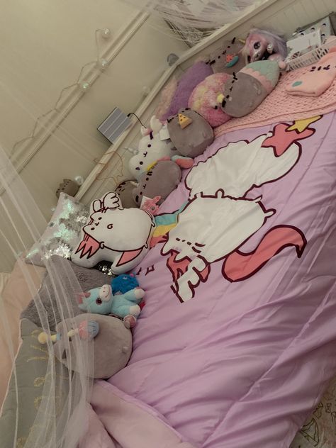 Pusheen Room Ideas, Pusheen Bedroom, Pusheen Room, Pusheen Aesthetic, Pusheen Unicorn, Unicorn Aesthetic, Unicorn Room, Dream Kids, Unicorn Kids