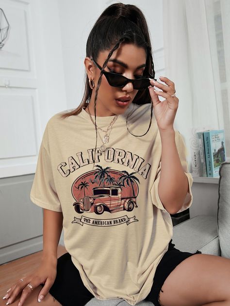 Camiseta amplia con estampado de coche y letra Oversized Tee Outfit, Harry Styles Merch, Ny Outfits, Clothing Y2k, Drop Shoulder Tee, Oversized Graphic Tee, Aesthetic T Shirts, Tee Outfit, Women T Shirts