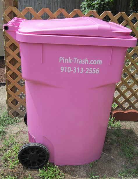 i love my pink trash can Aesthetic Trash Can, Pink Trash Can, Glam House, Pink Tools, Girly Apartments, Modern Small House Design, Future Apartment Decor, Goth Home, Pink Life