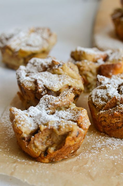 Protein French Toast Muffins - Nourished by Nic High Protein French Toast Bake, Football Breakfast, High Protein French Toast, Protein French Toast, Cottage Cheese Dips, French Toast Bites, Starbucks Egg Bites, French Toast Muffins, Tin Recipes