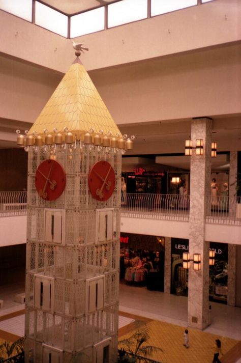 Monroeville Mall clock. Monroeville Mall, Dead Malls, Pennsylvania History, Ice Palace, Pittsburgh Pennsylvania, Clock Tower, Brutalism, Pittsburgh Pa, Historical Photos