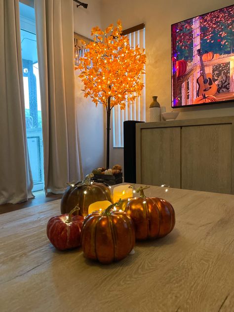 Fall decor. Transitional autumn decor.🍂 Light up maple tree. This one’s the 8ft! Linked here & in my LTK!🧡 Fall Decor Simple, Tree Light, Maple Tree, Autumn Decor, Tree Lighting, Decor Lighting, Pumpkin Carving, Light Up, Fall Decor