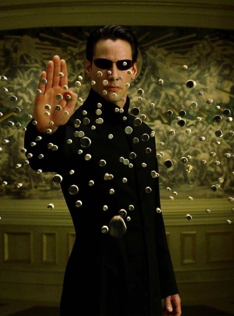 Costume Matrix, Neo Matrix, There Is No Spoon, Matrix Film, Keanu Reeves Movies, Citations Instagram, The Matrix Movie, Baba Jaga, Arte Hip Hop