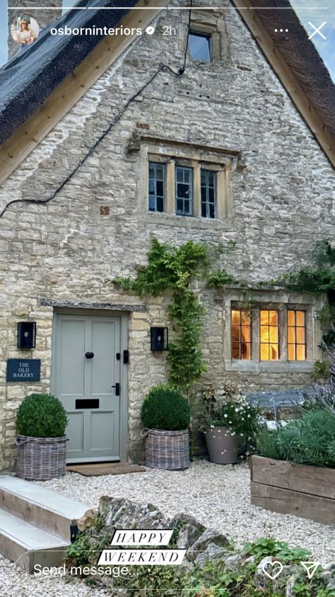 Old English Cottage Exterior, English Cottage Exterior, Old Bakery, Old English Cottage, Front Garden Design, Penny Farthing, Country Gardens, Cottage Exterior, Luxury Cottage