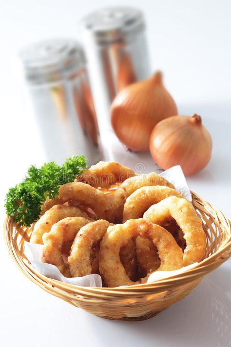 Onion Rings Photography, Onion Image, Onion Ring, Snack Platter, French Fried Onions, Background Simple, Onion Dip, Cafe Ideas, Photography Food