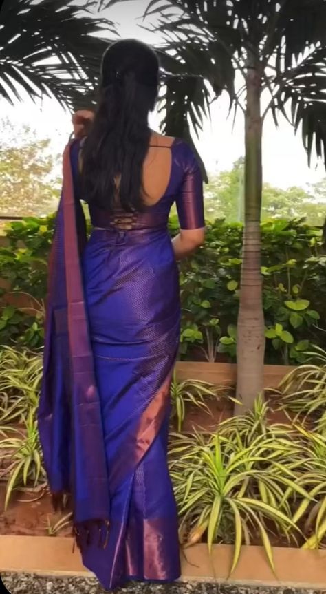 South Indian Blouse Designs, Blue Blouse Designs, Simple Saree Designs, Traditional Blouse Designs, Saree Blouse Neck Designs, New Saree Blouse Designs, Latest Model Blouse Designs, Fashionable Saree Blouse Designs, Fancy Sarees Party Wear