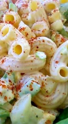 Salad Calories, Amish Macaroni Salad, Salad Macaroni, Best Macaroni Salad, Mac Salad, Salad Easy, Macaroni Salad Recipe, Cold Salad, Amish Recipes