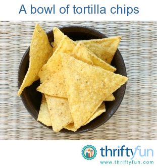 This guide is about homemade tortilla chips. Delicious fresh, crisp tortilla chips are wonderful with a variety of foods. Saurkraut Recipes Homemade, Homemade Marshmellow Recipes, Corn Chips Recipe, Flour Tortilla Chips, Tortilla Chip Recipe, Baked Tortilla Chips, Homemade Tortilla, Homemade Corn Tortillas, How To Make Tortillas