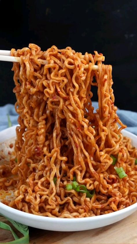 Tag a Ramen lover 😋 in 2022 | Vegetarian fast food, Vegetarian junk food, Interesting food recipes Vegetarian Junk Food, Maggi Recipes, Variety Food, Spicy Snacks Recipes, Food Vegetarian, Vegetarian Fast Food, Tastemade Recipes, Indian Cooking Recipes, Vegetarian Snacks Recipes