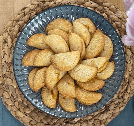 Just wanted to share this delicious recipe from Lidia Bastianich with you - Buon Gusto!
Apricot Jam Half-Moons Apricot Half Moon Cookies, Italian Half Moon Cookies, Lidia Bastianich Recipes Desserts, Apricot Jam Desserts, Half Moon Cookies Recipe, Lydia Bastianich, Lidias Italy Recipes, Half Moon Cookies, Rolled Cookies