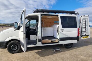 Vw Crafter Camper Interior, Volkswagen Crafter Camper, Citroen Relay Campervan Conversion, Vw Crafter Conversion, Vw Crafter Camper Conversion, Crafter Camper Conversion, Vw Crafter Camper, Cozy Van, Campervan Inspiration