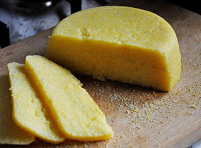 Traditional Romanian Polenta Romania Food, Polenta Recipe, Polenta Recipes, Romanian Food, European Food, Cookies Recipes Christmas, Good Healthy Recipes, Polenta, Vintage Recipes