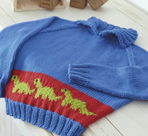 Dinosaur Jumper, Dinosaur Sweater, Girls Sweater Dress, Pull Bebe, Jumper Knitting Pattern, Aran Sweater, Dinosaur Pattern, Vintage Knitting Patterns, Motif Vintage