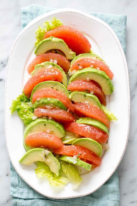 Grapefruit Avocado Salad Recipe Grapefruit Recipes, Salad Kale, Avocado Salad Recipes, Salad Pasta, Diet Vegetarian, Idee Pasto Sano, Avocado Salad, Healthy Salads, Healthy Nutrition