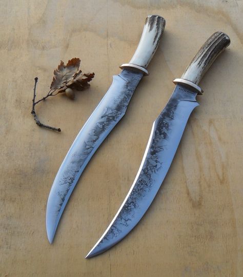 Pretty Knives, Dagger Knife, Cool Swords, Knife Design, Cool Knives, Bowie Knife, Knife Making, Blacksmithing, Metal Working