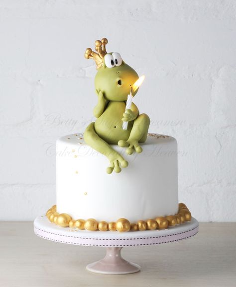 Frog Cake, Cupcake Cake, Novelty Cakes, A Frog, Occasion Cakes, Love Cake, Birthday Cake Kids, Fancy Cakes, Food Cakes