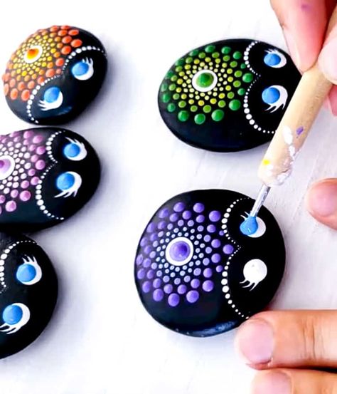 Fun and relaxing, rock painting is a great way to transform something natural and beautiful into something that can be appreciated in a new, colorful way. These ladybug mandalas look impressive but are easy enough for beginner rock painters (like me). #thethingswellmake #miy #rockpainting #stonepainting #ladybugs #mandalas #kidsprojects #kindnessrocks #paintedrocks #paintedstones #stoneart #mandalaart #mandalastones #paintingforkids #funforkids Crafts To Do Together, Ladybug Mandala, Senior Crafts, Ladybug Rocks, Tattoo Plant, Rock Painting Tutorial, Mandala Painted Rocks, Diy Rock Art, Mandala Rock Art