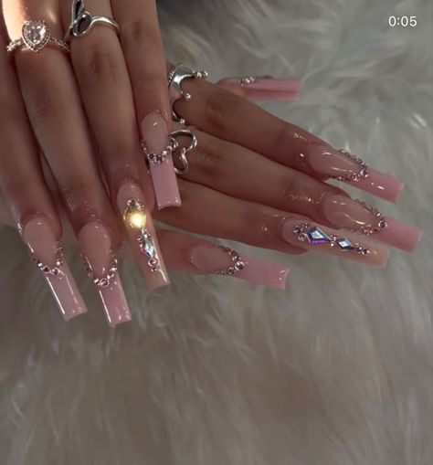 Pink Nails Jewels, Bling Acrylic Nails Rhinestones Sparkle, French Tip Jewels, Jeweled Acrylic Nails, Birthday Nail Set Ideas Gemini, Long Baby Pink Acrylic Nails, Baby Pink Nails With Rhinestones, Pink Jewel Nails, Pink Bling Nails Rhinestones