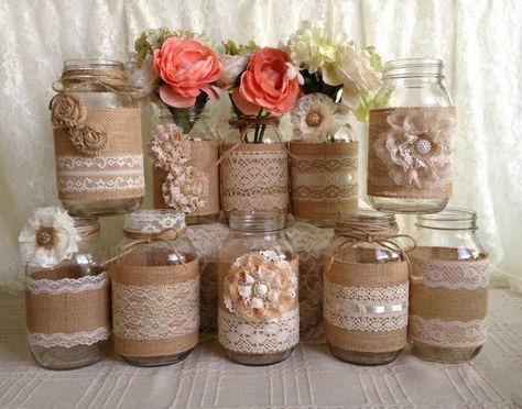 Rustic Baby Shower Ideas: Planning a rustic baby shower? These baby shower ideas are perfect for girl or boy baby showers. Rustic baby shower ideas including decorations, invitations, cake, favors, centerpieces, games, theme, DIY, cupcakes, gifts, banner, shabby chic table & backdrop. Get all your rustic baby shower ideas here. www.momresource.com/rustic-baby-shower-ideas Mason Jar Vases Wedding, Vintage Rustic Wedding Decor, Burlap Party, Burlap Mason Jars, Deco Champetre, Mason Jar Vases, Rustic Vintage Wedding, Rustic Mason Jars, Burlap And Lace