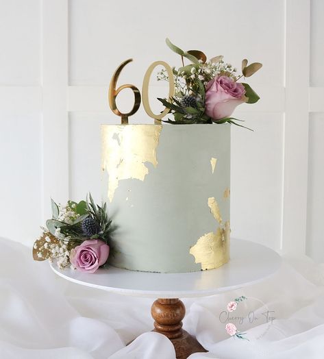 Gold 60th Birthday Cake, 60th Birthday Cake For Mom, Birthday Cake For Women Elegant, Glamorous Wedding Cakes, 60th Birthday Cake, 50th Anniversary Cakes, Birthday Cake For Mom, 70th Birthday Cake, 80 Birthday Cake