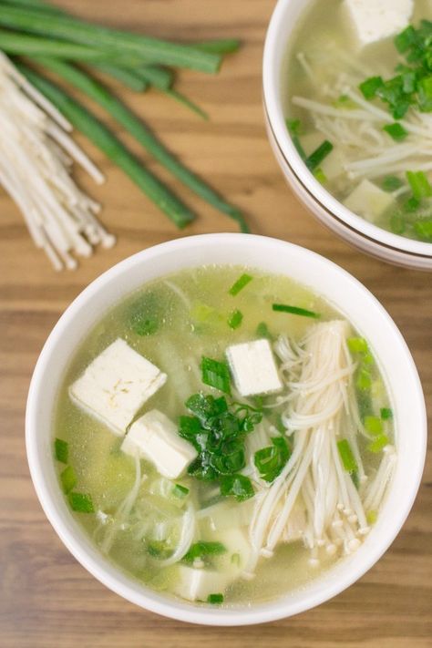 Asian Soup Recipes, Tofu Soup, Resep Diet, Asian Soup, Makanan Diet, Vegetarian Soup, Tofu Recipes, Asian Cooking, Tempeh