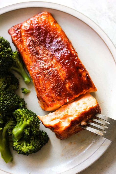 This quick and easy air fryer bbq salmon recipe includes 4 simple ingredients, like skin-on salmon and your favorite barbecue sauce, to make a mouthwatering dish in under 20 minutes. Serve perfectly sticky-sweet and lightly crisp fish fillets with classic comfort food sides for a delicious southern-style dinner in a snap! Bbq Sauce Salmon, Bbq Salmon Recipes, Comfort Food Sides, Japanese Bbq Sauce, Japanese Bbq, Food Sides, Bbq Salmon, Salmon Spices, Breakfast Soup