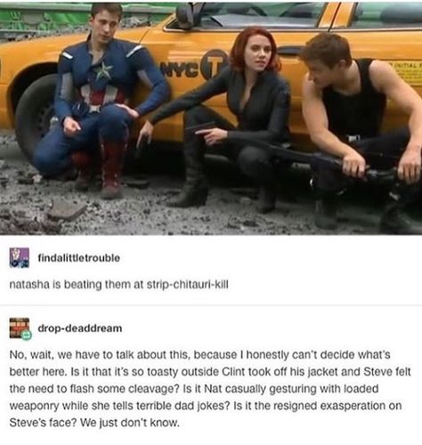 Chris, Scarlet and Jeremy Avengers Humor, Xman Marvel, Stunt Doubles, Dc Memes, Clint Barton, Dc Movies, Movies And Series, Avengers Memes, Marvel Jokes