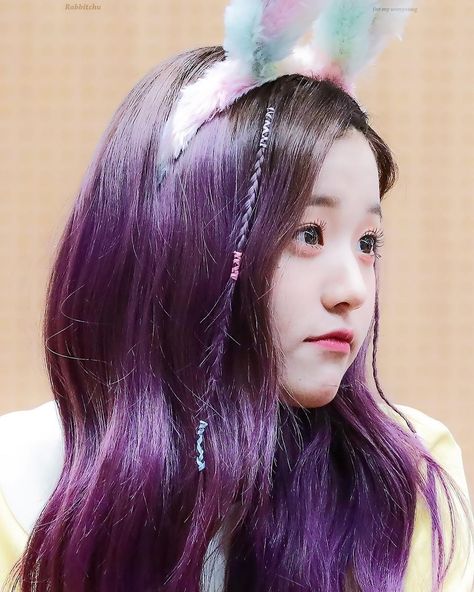 The White Queen Starz, Izone Wonyoung, Girl With Purple Hair, Iz One Wonyoung, G I Dle Minnie, Korean Star, Japanese Women, Iz One, Purple Hair