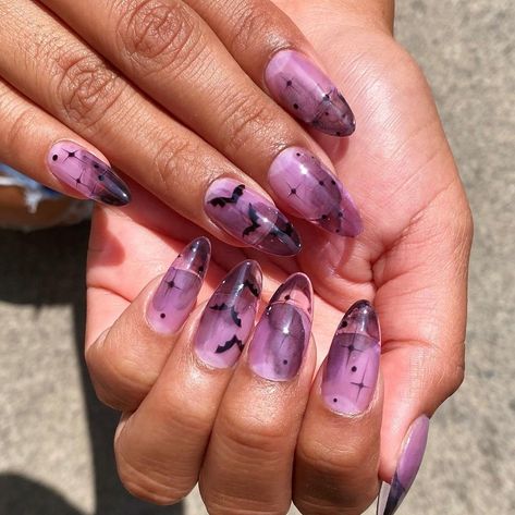 Purple Nails Jelly, Purple Bat Nails, Dark Purple Jelly Nails, Purple Nails Spiderweb, Purple Chrome Butterfly Nails, Bat Nails Art, Purple Nail Art Designs, Purple Chrome Nails, Bat Nails