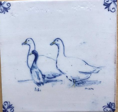 Delft Tiles Kitchen, Tiled Bathrooms Ideas, Painting On Tiles, Hand Painted Tiles Kitchen, Ceramic Tile Painting, Blue Shower Tile, Dutch Tiles, Painted Tiles, Hand Painted Tile