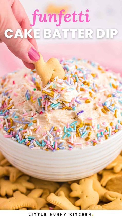 Funfetti Dip is the best sweet dessert dip. A handful of simple ingredients is all you need to create a creamy, delicious, and edible funfetti cake batter treat. Fun Fetti Dip, Confetti Cake Dip, Funfetti Dip Recipe, Frosting Dip, Bachelorette Desserts, Marshmallow Treats Recipe, Funfetti Dip, Easy Dessert Idea, Cake Batter Dip