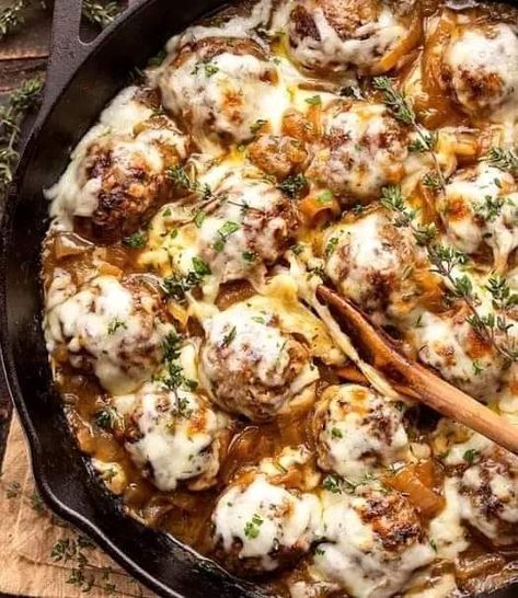 Mama's  Cooking Recipes | Savory French Onion Meatballs in Crock Pot | Facebook Meatballs In Crock Pot, French Onion Meatballs Recipe, French Onion Meatballs, Onion Meatballs, Savory Meatballs, Mama Cooking, Impressive Appetizers, Recipes Savory, Crock Pot Meatballs