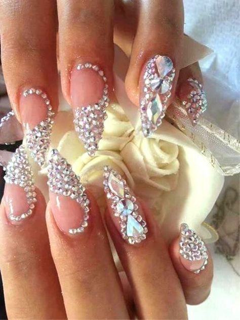 Wedding Stiletto Nails, Gem Nail Designs, Nail Diamond, Thanksgiving Nail Designs, Thanksgiving Nail Art, Nails Yellow, Red Christmas Nails, Christmas Gel Nails, Nails Design With Rhinestones