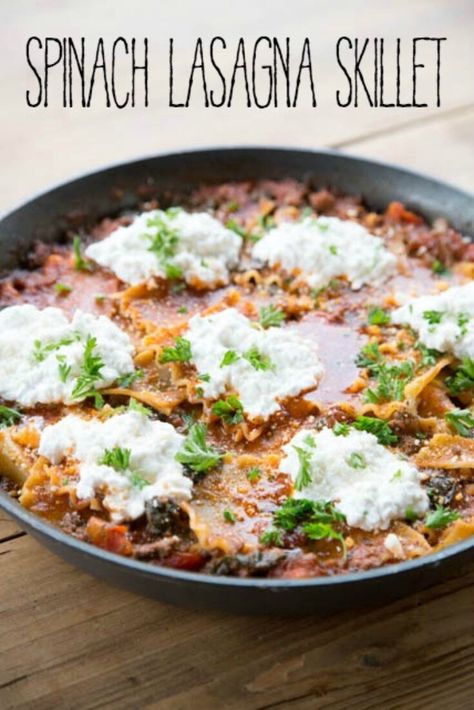 Weeknight Spinach Lasagna Skillet - $5 Dinners | Meal Plans & Recipes Gf Noodles, Lasagna Skillet, Dinner Skillet, Dinner Spinach, Lasagna Dinner, Italian Gnocchi, 5 Dinners, Cheap Meal Plans, Pasta Skillet